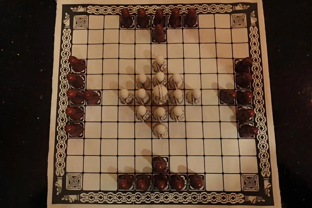 Hnefatafl